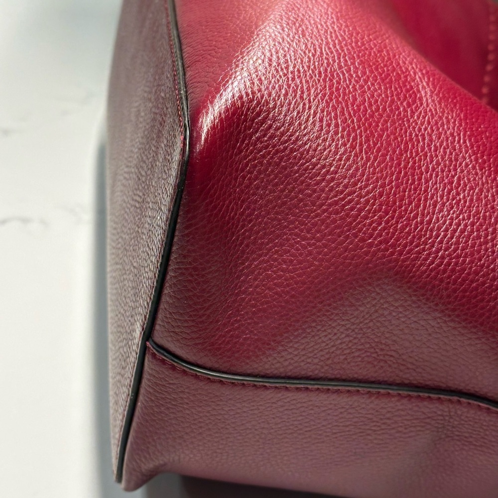 Tory Burch McGraw Imperial Leather Tote Garnet - Picture 10 of 15